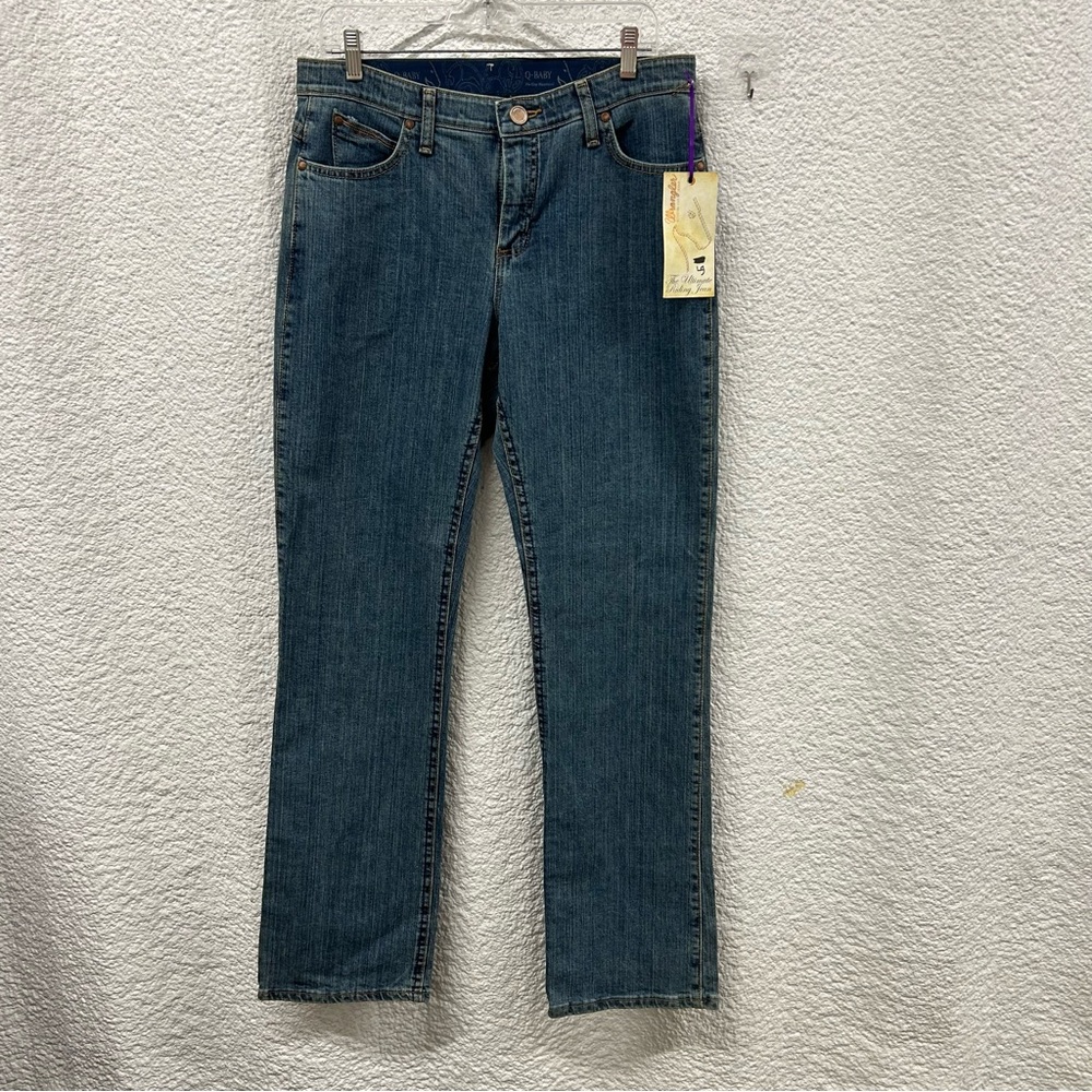Wrangler women’s Lg cowgirl cut denium jeans, fit regular mid rise cut western